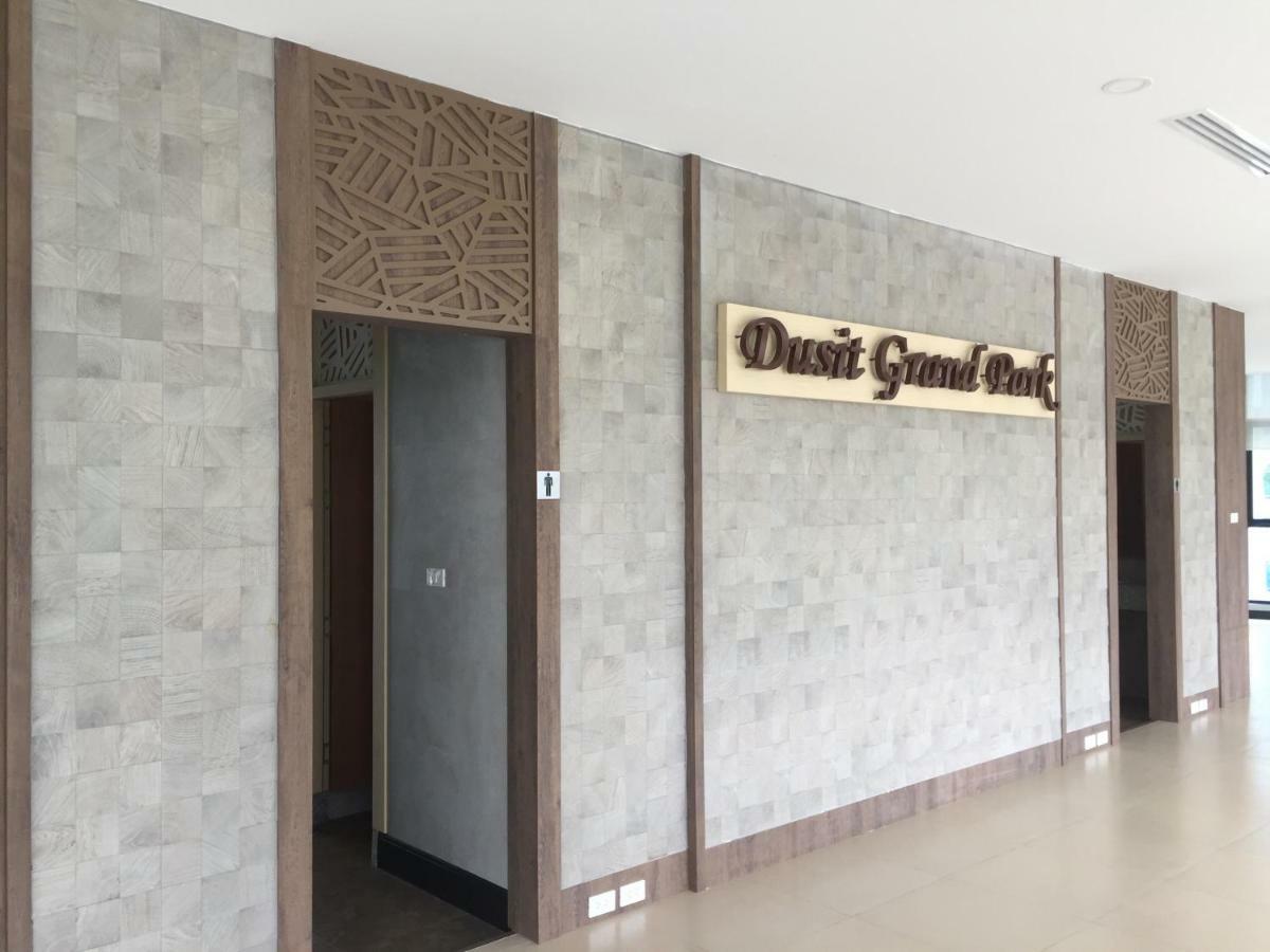 Dusit Grand Park Jomtien Apartment/By Khemanich Ngoại thất bức ảnh